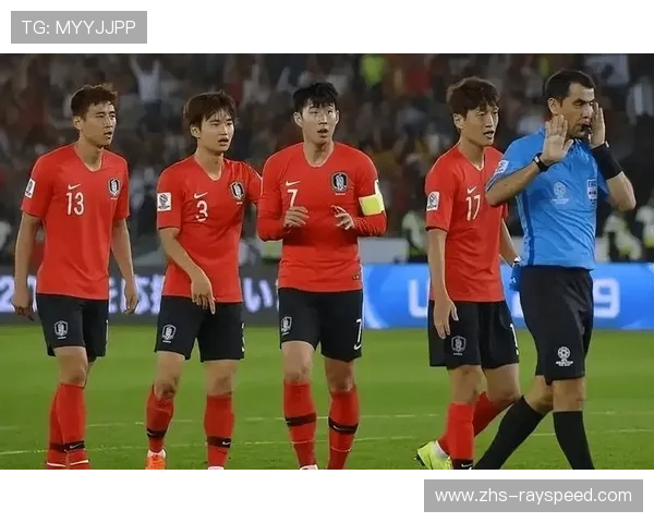 国际友谊赛韩国1-0胜加纳，李太锡头球制胜，黄喜灿失点